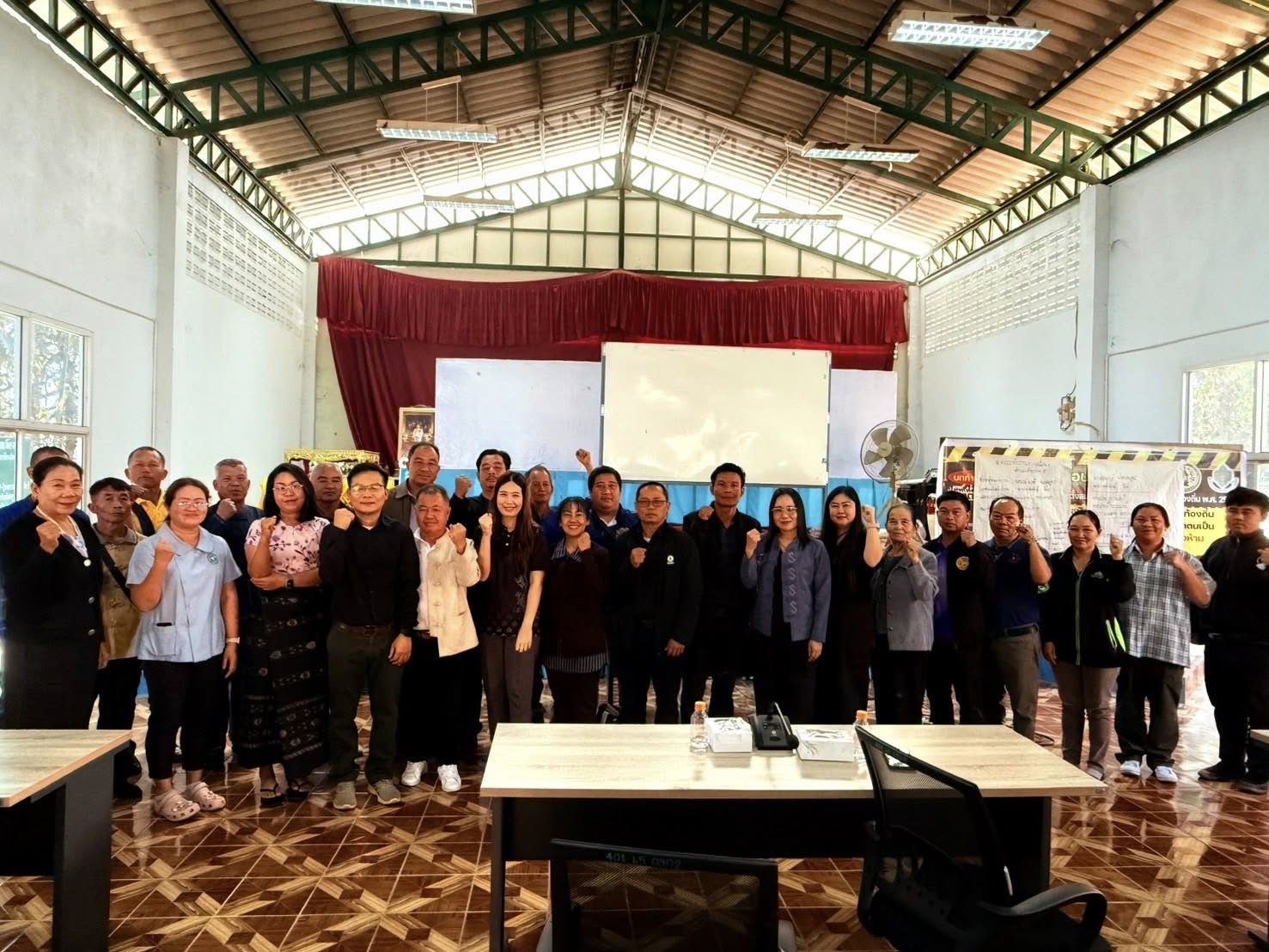 พช.แม่ฮ่องสอน ขับเคลื่อนโครงการสารสนเทศต้นแบบเพื่อการพัฒนาคุณภาพชีวิต ค้นหาศักยภาพตำบลเมืองปอน มุ่งยกระดับเศรษฐกิจฐานรากอย่างยั่งยืน