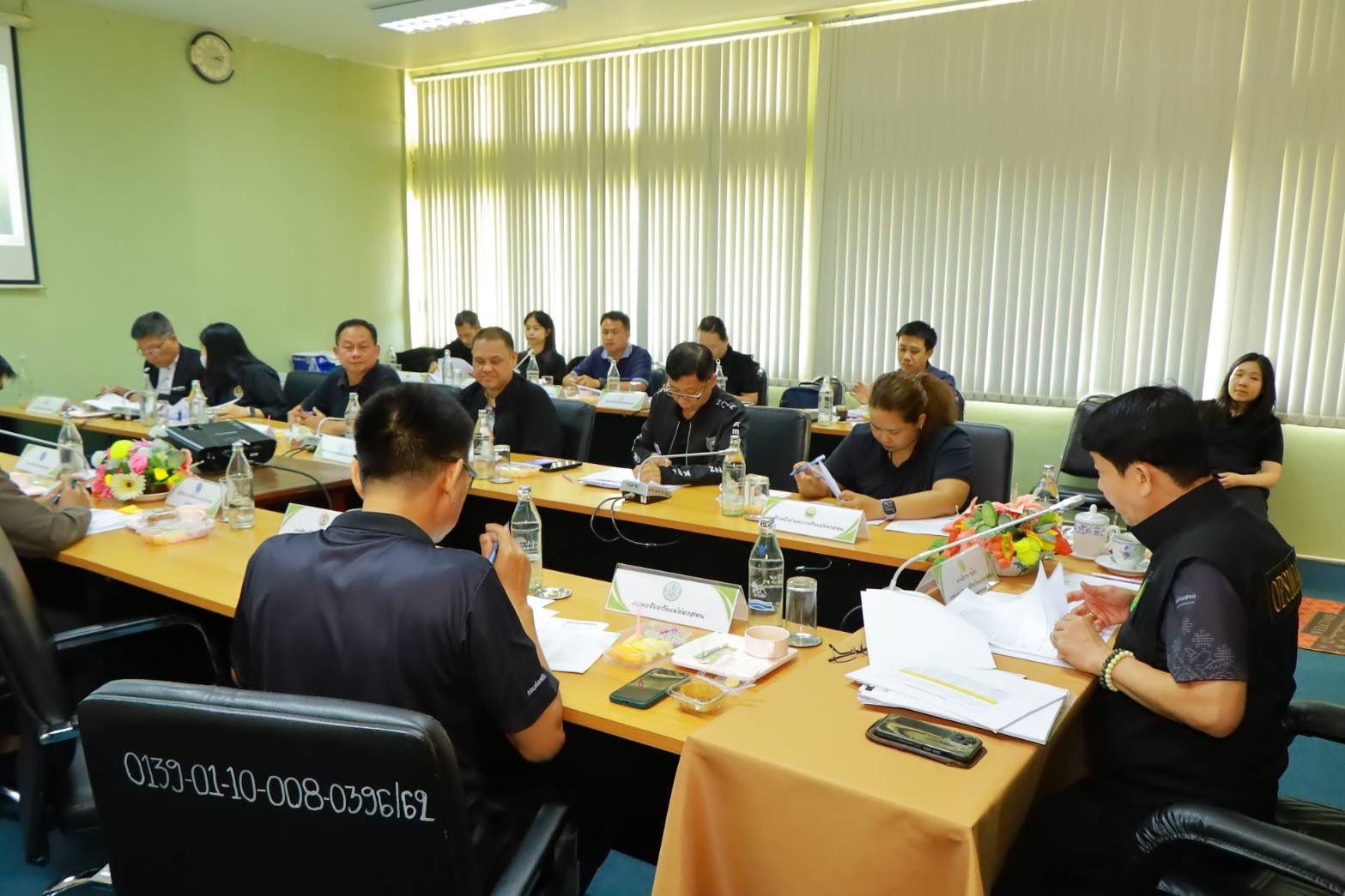 พช.แม่ฮ่องสอน เข้าร่วมประชุมหารือจัดทำแผนพัฒนาหมู่บ้านห้วยซลอบ ขับเคลื่อนการพัฒนาตามแนวพระราชดำริ ภายใต้โครงการป่าสัก นวมินทรราชินี